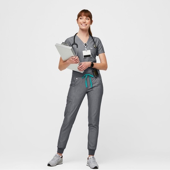 Figs Graphite Women’s Scrub Set XXS/S - Picture 7 of 7